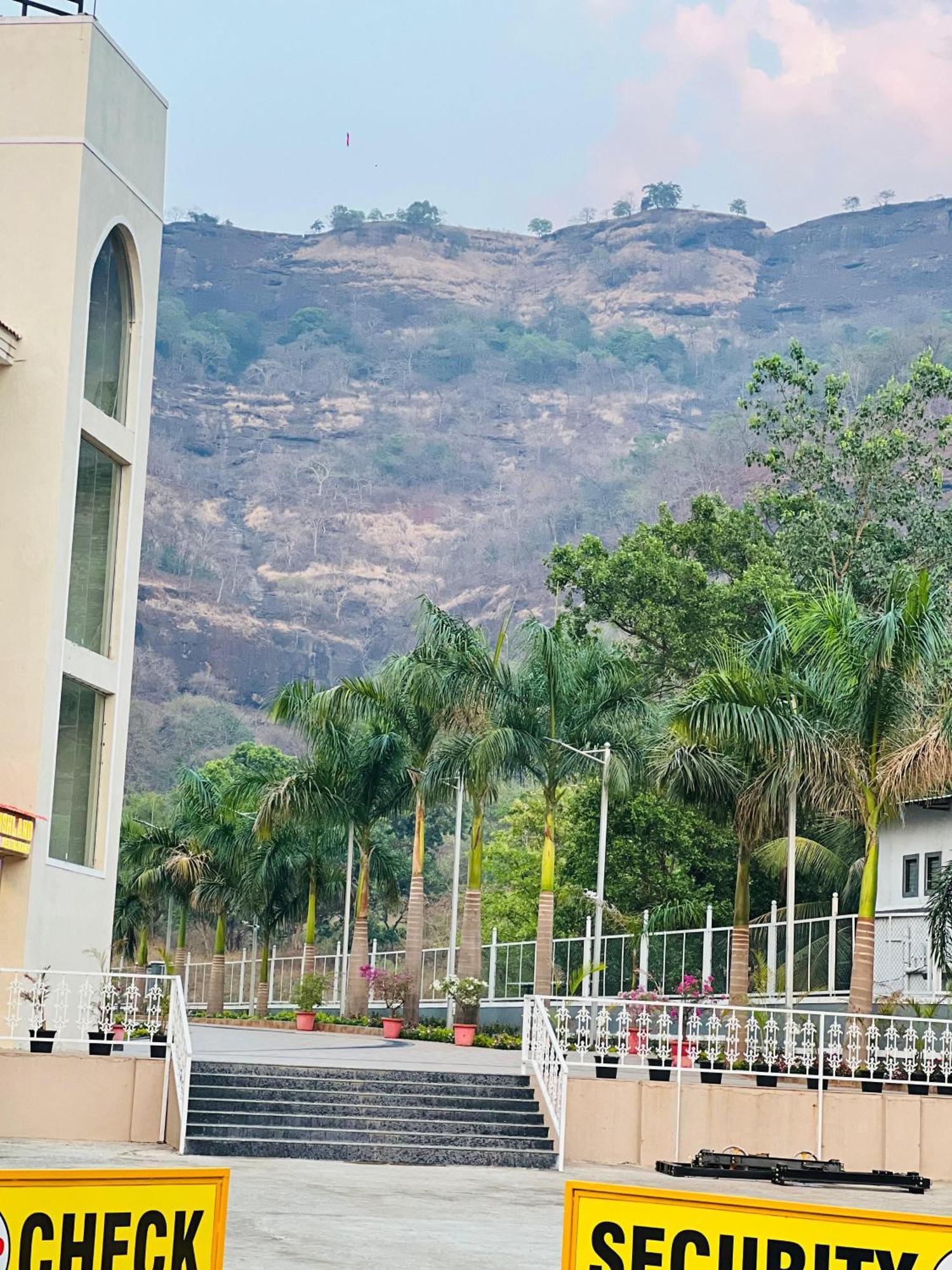 The Grand Leela Resort 科波利 外观 照片