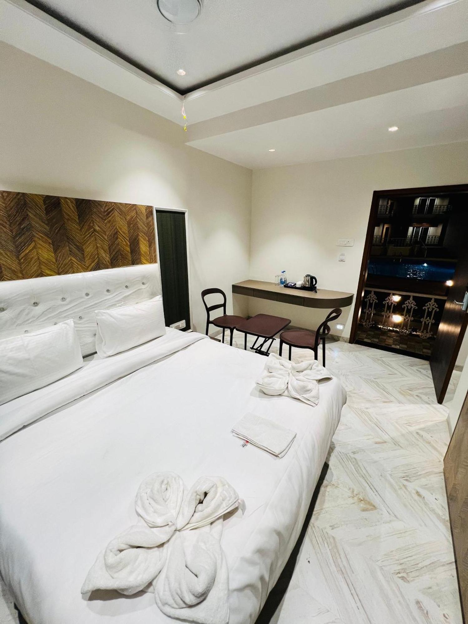 The Grand Leela Resort 科波利 外观 照片