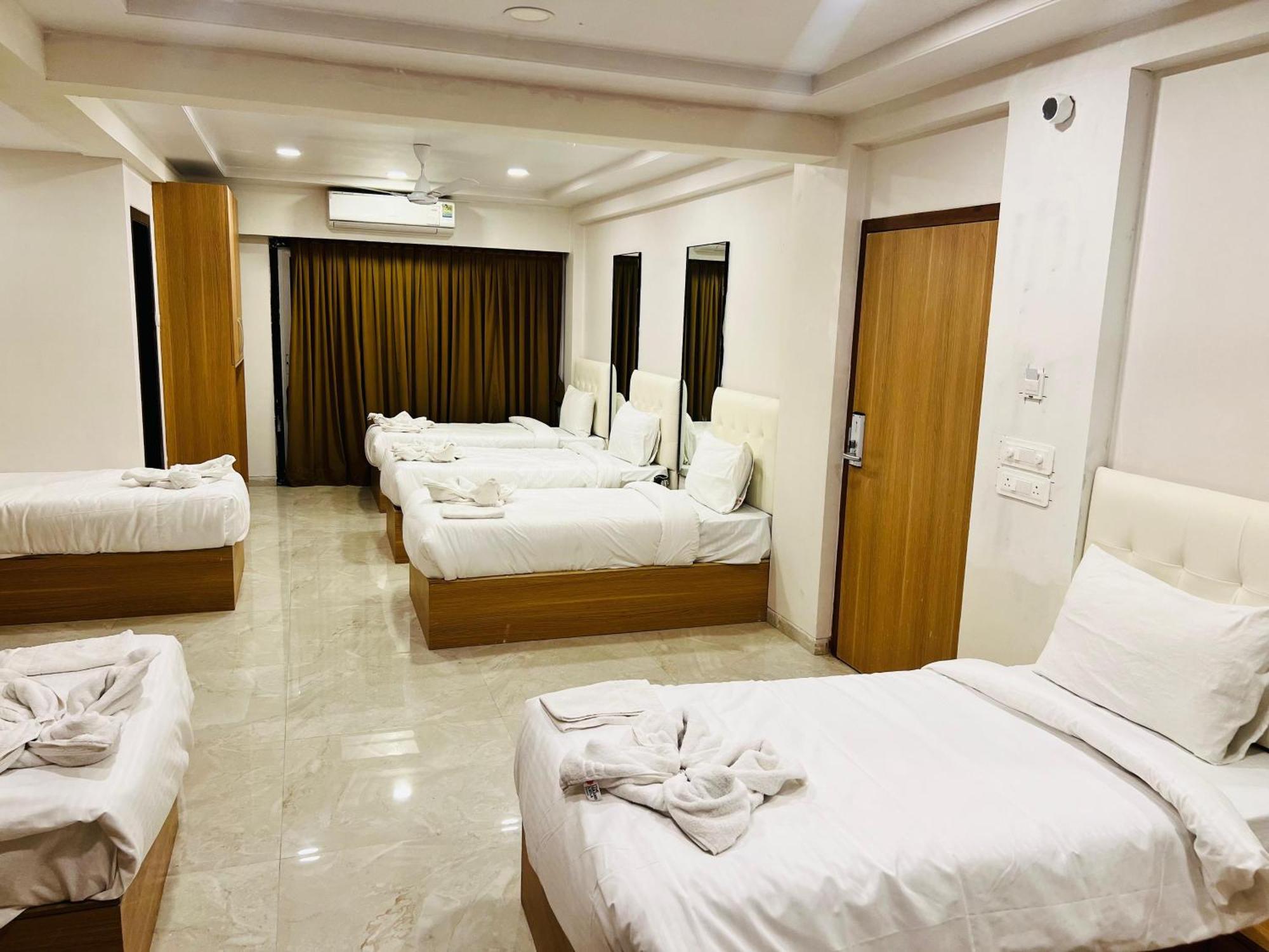 The Grand Leela Resort 科波利 外观 照片